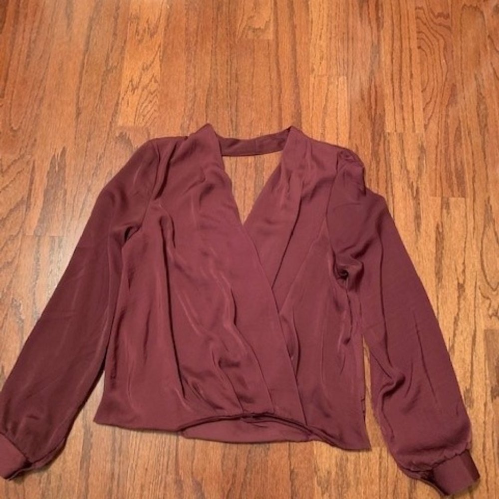 LADIES BLOUSE - BRAND LUSH SIZE MEDIUM